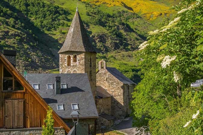 En agosto, viaje por la ruta del románico del Valle de Arán