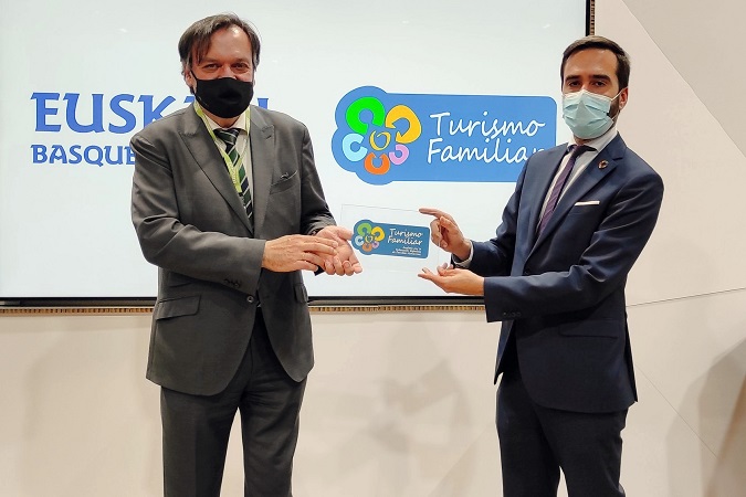 Euskadi se convierte en la primera Comunidad Autónoma en obtener el aval del Sello de Turismo Familiar